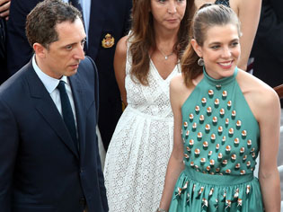 Charlotte Casiraghi et Gad Elmaleh ont baptisé leur petit Raphaël