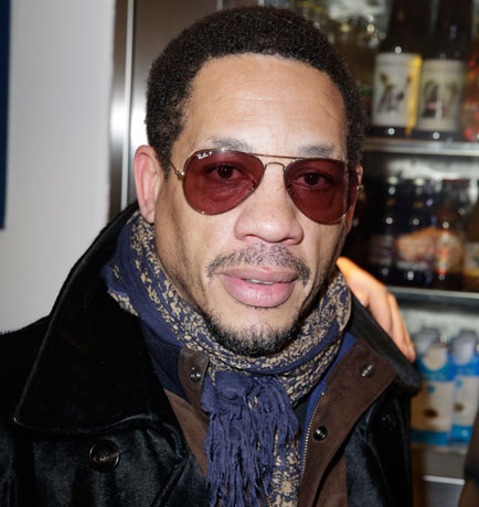 Joey Starr fustige à son tour les Enfoirés, jugeant leur chanson "merdique" et "sur les traces du FN"