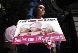 Le Parlement irlandais rejette le projet de loi sur l'avortement