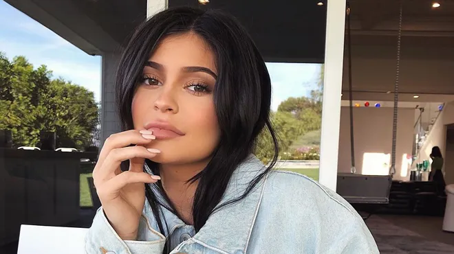 Kylie Jenner met fin au suspense: elle annonce la naissance de sa fille sur  Instagram - RTL People