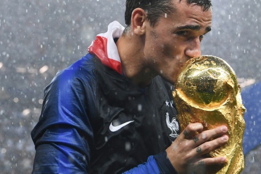RÃ©sultat de recherche d'images pour "Mondial-2018: la France attend le retour de ses hÃ©ros"
