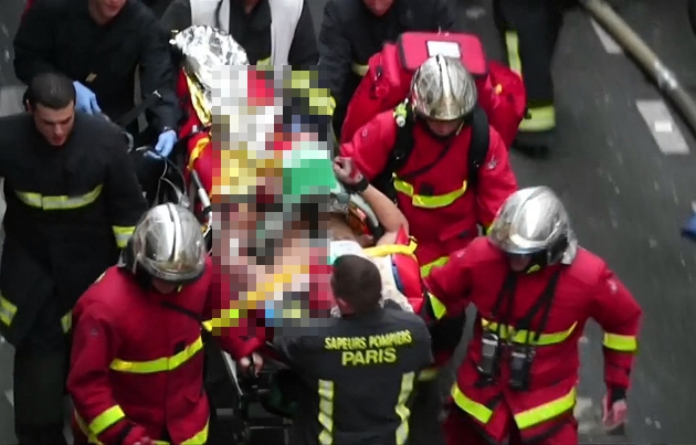 forte explosion dans le centre de paris deux pompiers decedes et de nombreux blesses rtl info