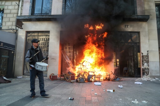 Acte 18 Des Gilets Jaunes Quand Paris Bascule De Nouveau