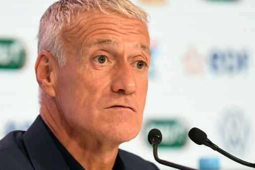 Bleus: "Il n'y a rien qui m'énerve", relativise Deschamps ...