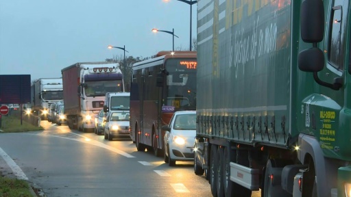 Greves Les Routiers Entrent Dans La Danse Avec Des Revendications Specifiques Rtl Info