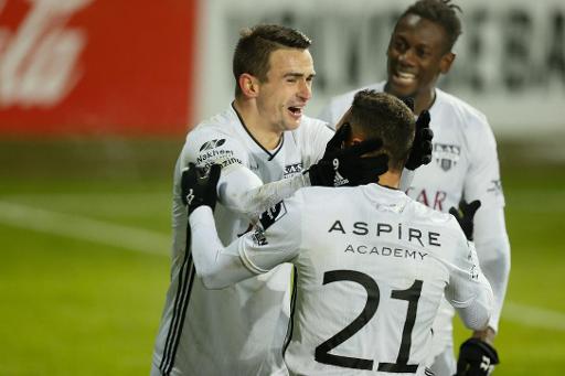 Jupiler Pro League - Eupen bat Anderlecht, réduit à 10 dès ...