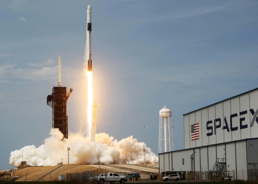 SpaceX rocket launches a record number of satellites into space