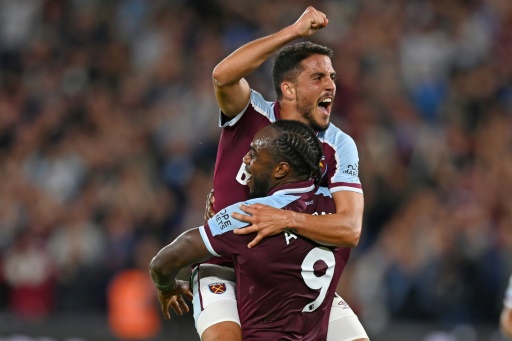 Inghilterra: il West Ham passa in vantaggio eliminando il Leicester