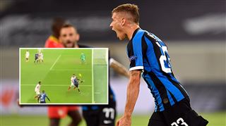 Contrôle de balle sans toucher le sol, centre à l'aveugle et reprise de volée- le but magistral inscrit par l'Inter Milan (vidéo)