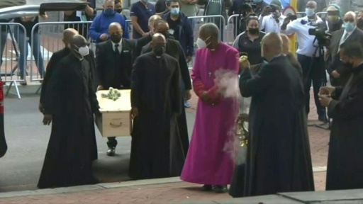 Chapelle ardente: le cercueil de Tutu dans la cathédrale du Cap - RTL Info