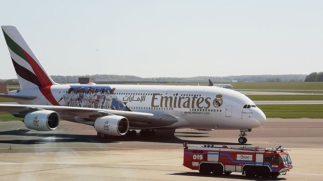 La compagnie aérienne 'Emirates' suspend des vols à cause de la 5G