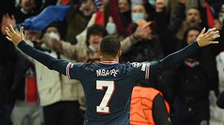 Le PSG est prêt à faire de Kylian Mbappé le joueur le mieux payé du monde- il gagnerait 2 euros... par seconde