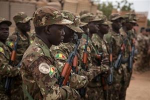Mali: l'armée malienne annonce des opérations contre des "terroristes" dans le nord du pays thumbnail