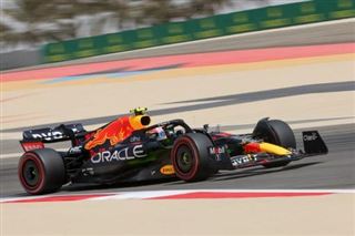 F1- Sergio Perez le plus rapide samedi matin avec une Red Bull au nouveau profil