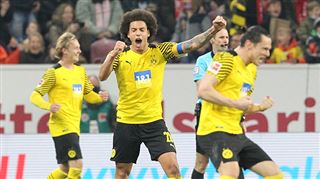 Capitaine Axel Witsel offre la victoire à Dortmund dans les dernières minutes qui se rapproche du Bayern (vidéo)