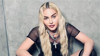 Cocaïne, alcool et bas résilles- la drôle de promotion de Madonna pour son nouveau clip