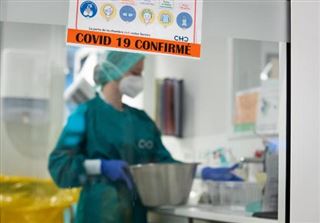 Coronavirus - Les contaminations et hospitalisations toujours en hausse