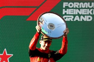 F1 - Leclerc souverain en Australie, Verstappen abandonne