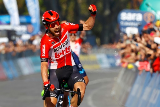 Giro d’Italia: De Gendt vince a Napoli