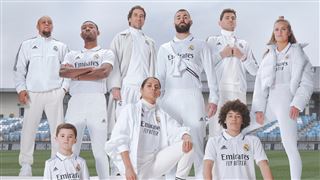 Eden Hazard devrait le porter- le Real Madrid dévoile son maillot pour la saison prochaine (photos)