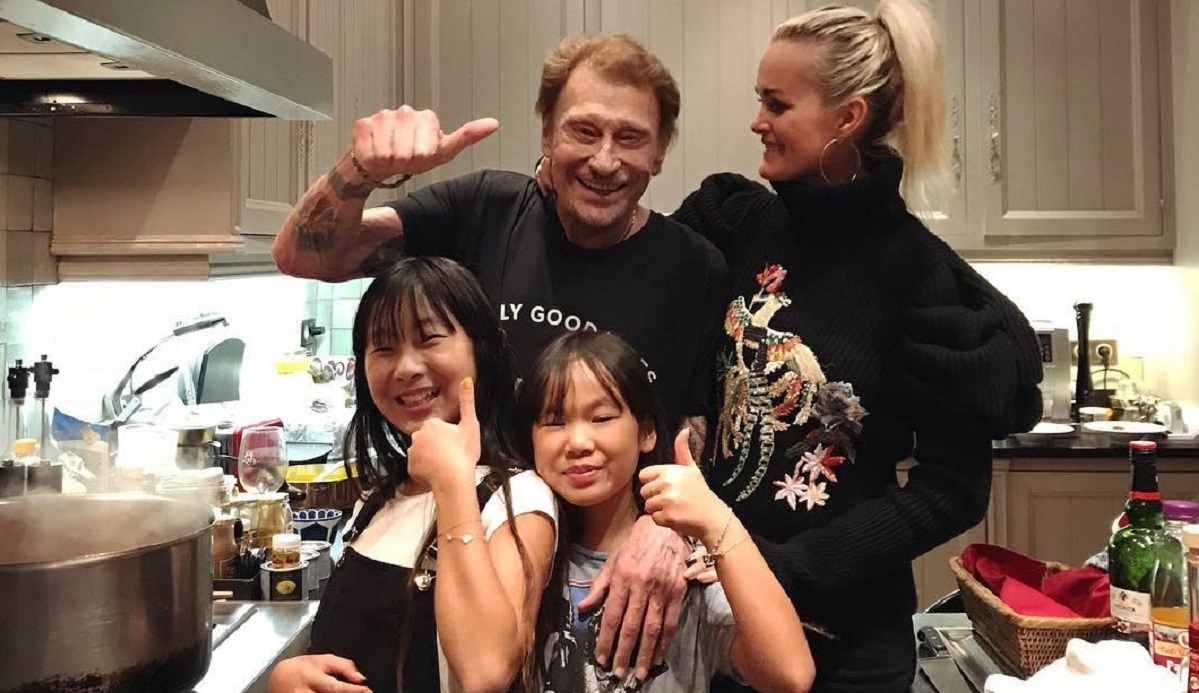 Johnny Hallyday: his wife Laeticia and his daughter Joy pay him a tender tribute on the occasion of his birthday
