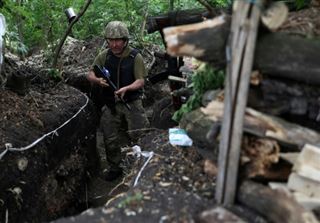 Ukraine- la Russie intensifie ses bombardements, Kiev frappe ses plateformes de forage