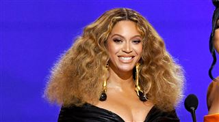 Beyoncé surprend ses fans en dévoilant en avance son dernier single Break My Soul (vidéo)