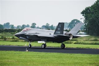Les Pays-Bas achètent en urgence six chasseurs F-35 et quatre drones MQ-9A américains