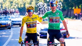Tour de France- triomphe total pour Jumbo-Visma, nouvelle victoire belge sur les Champs Elysées