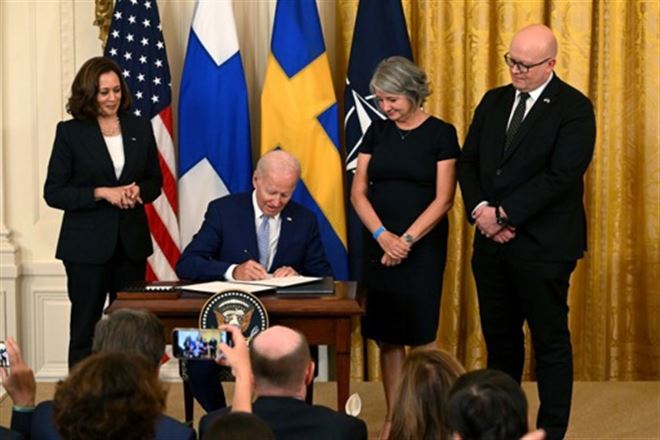 Elargissement de l'Otan - Biden paraphe la ratification des adhésions de la Finlande et la Suède à l'Otan