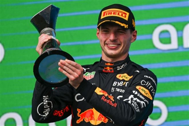 F1- Verstappen console Red Bull au Grand Prix des Etats-Unis