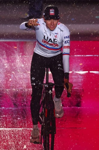 Tadej Pogacar grand favori, 14 Belges au départ du 107e Giro
