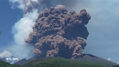 L'Etna est entré en éruption en Sicile